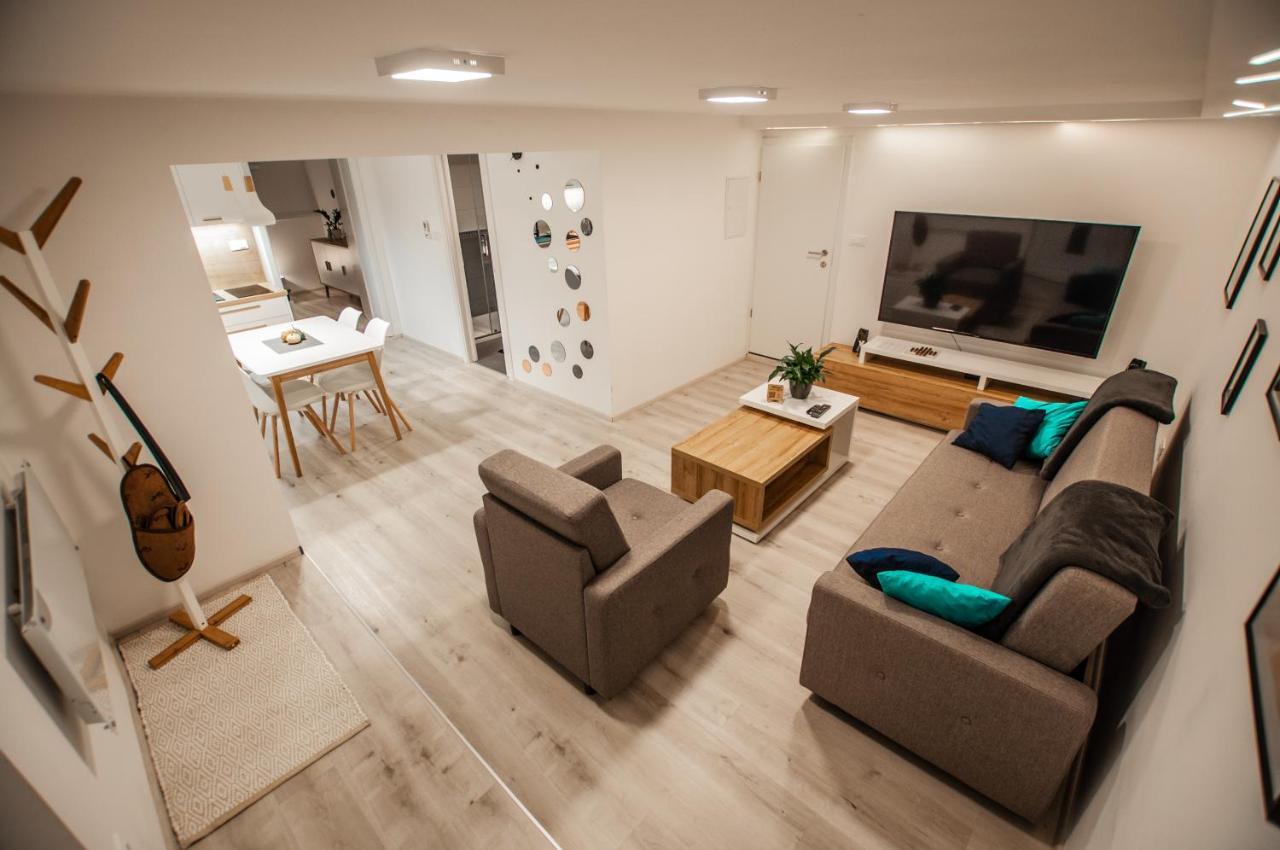 Cozy Little Apartments Ig Kültér fotó